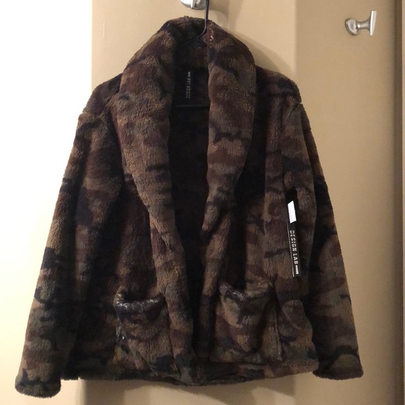 Design Lab Woobie Teddy Fleece Cardigan - Picture 2 of 9